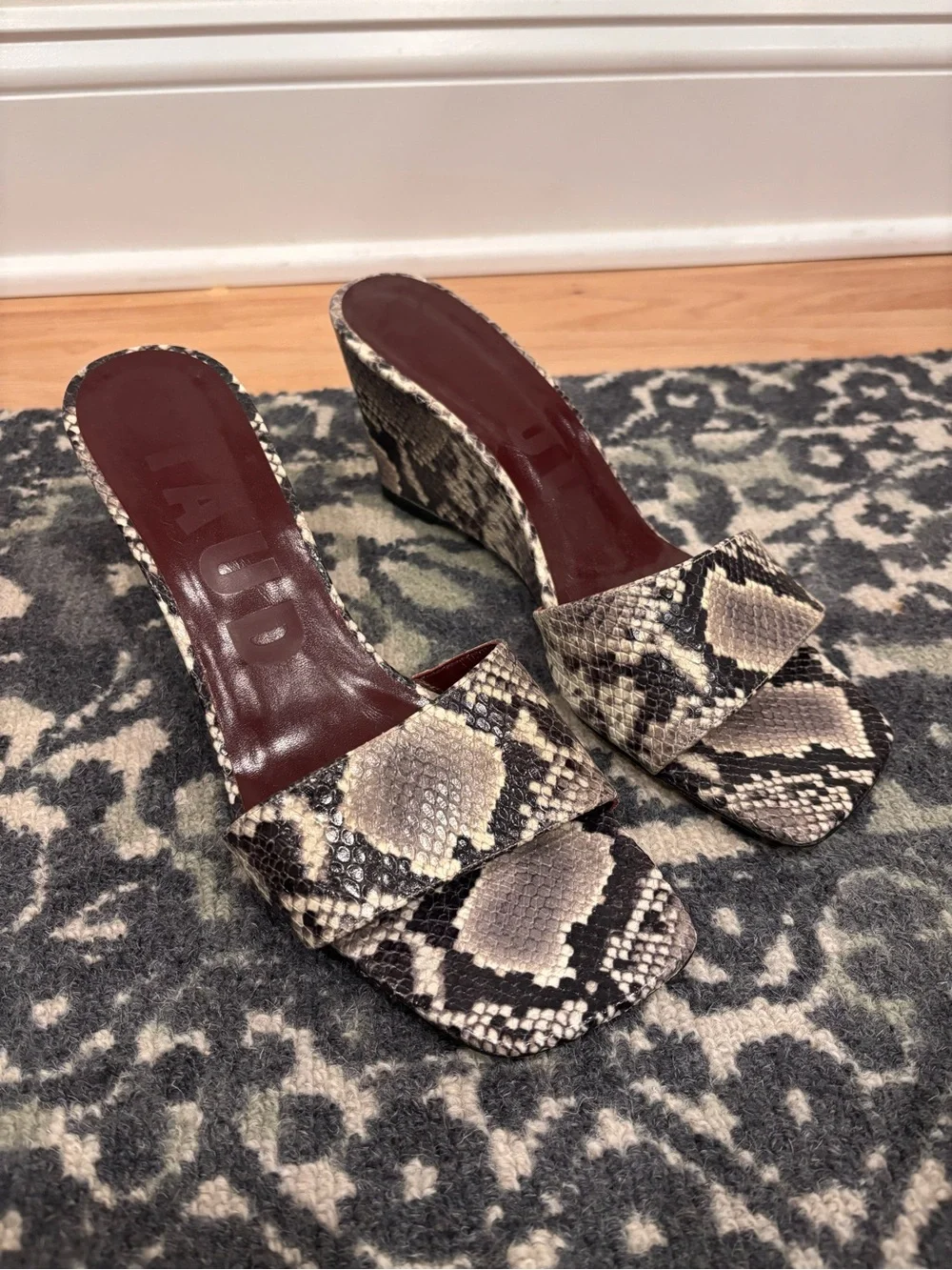 STAUD Billie wedge mules in a snake-embossed leather print size 41.5